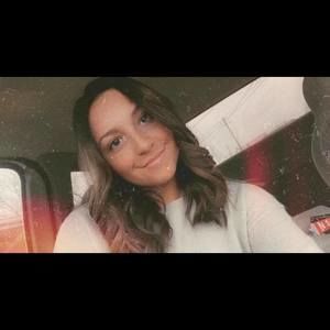 Meet your Posher, Alyssamarie